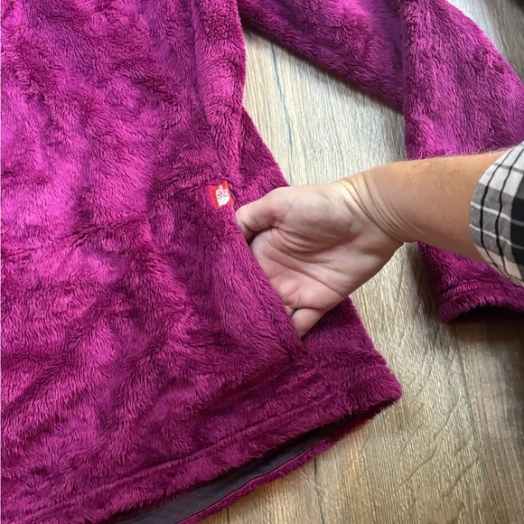 The North Face Magenta Quarter Zip Fleece Sweatshirt Pullover Medium Velour - Picture 11 of 11